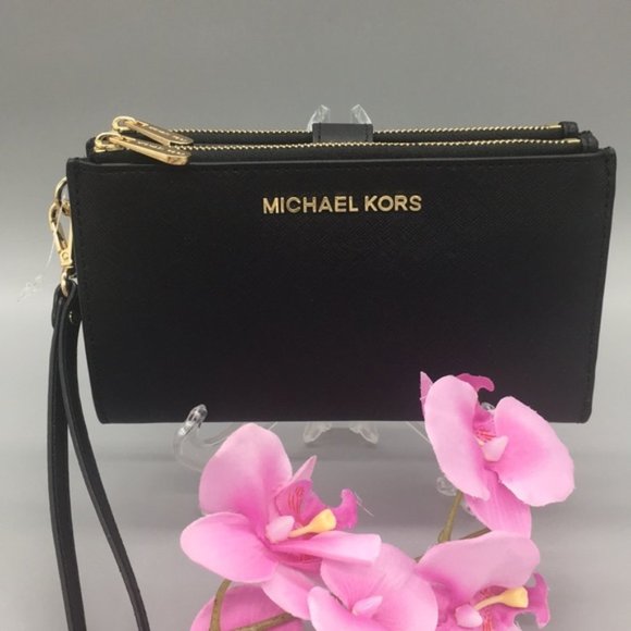 Michael Kors Jet Set Travel Double Zip Wristlet